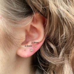 MARIA TASH Large Three Ball Trinity Threaded Stud 3,5mm